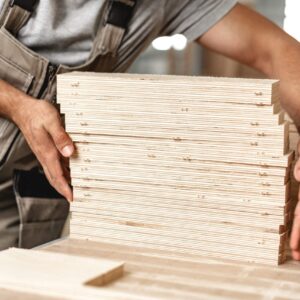 High-Quality Plywood vs. Low-Quality Plywood: What’s the Difference?